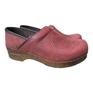 Dansko Maroon Leather Professional Clog Women size 39 US 9